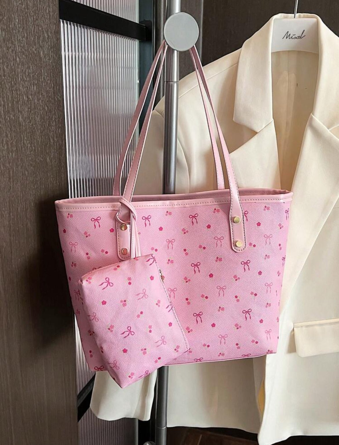 Pink two piece tote 🎀