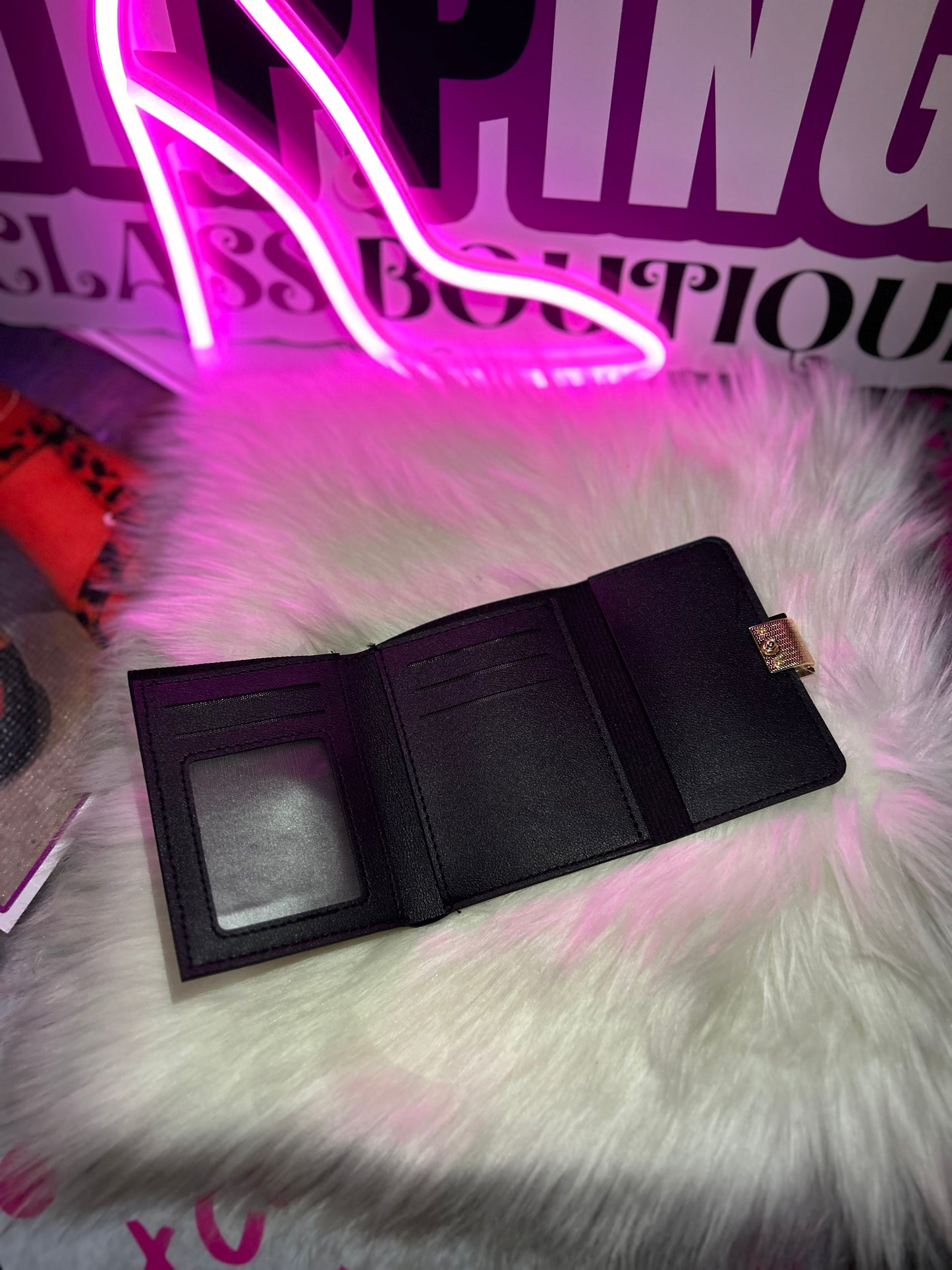 Black and white mini wallet