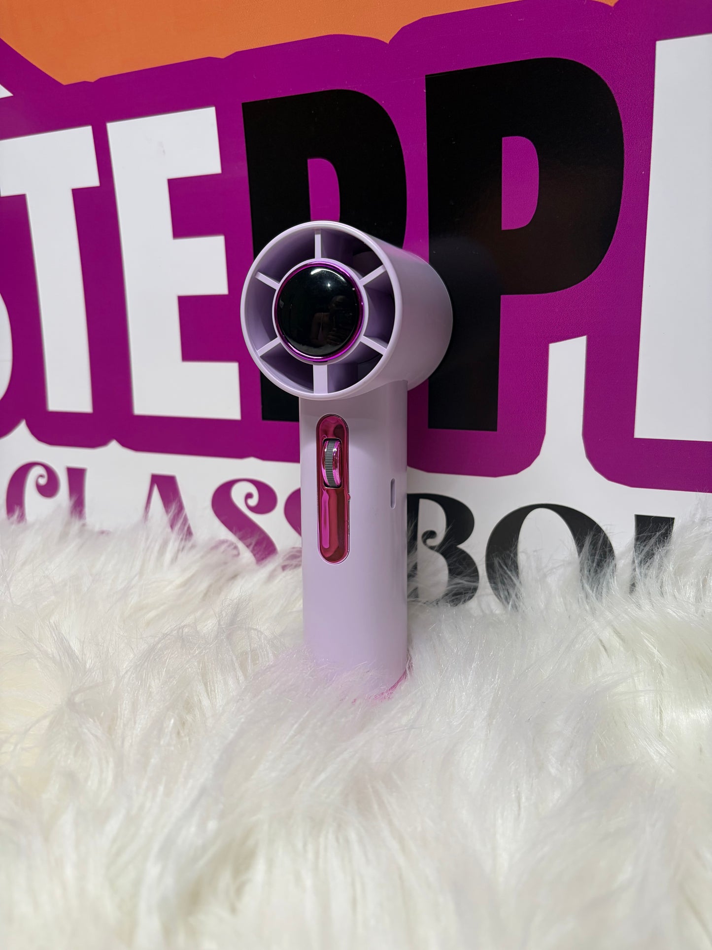 Lilac deluxe high-speed mini fan