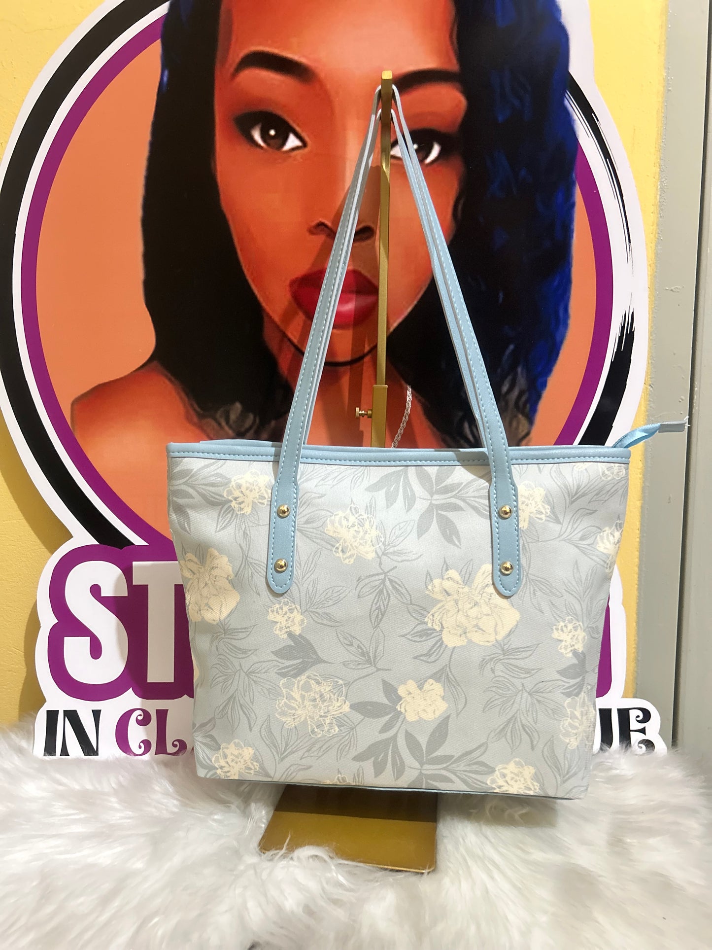 Light blue medium tote bag