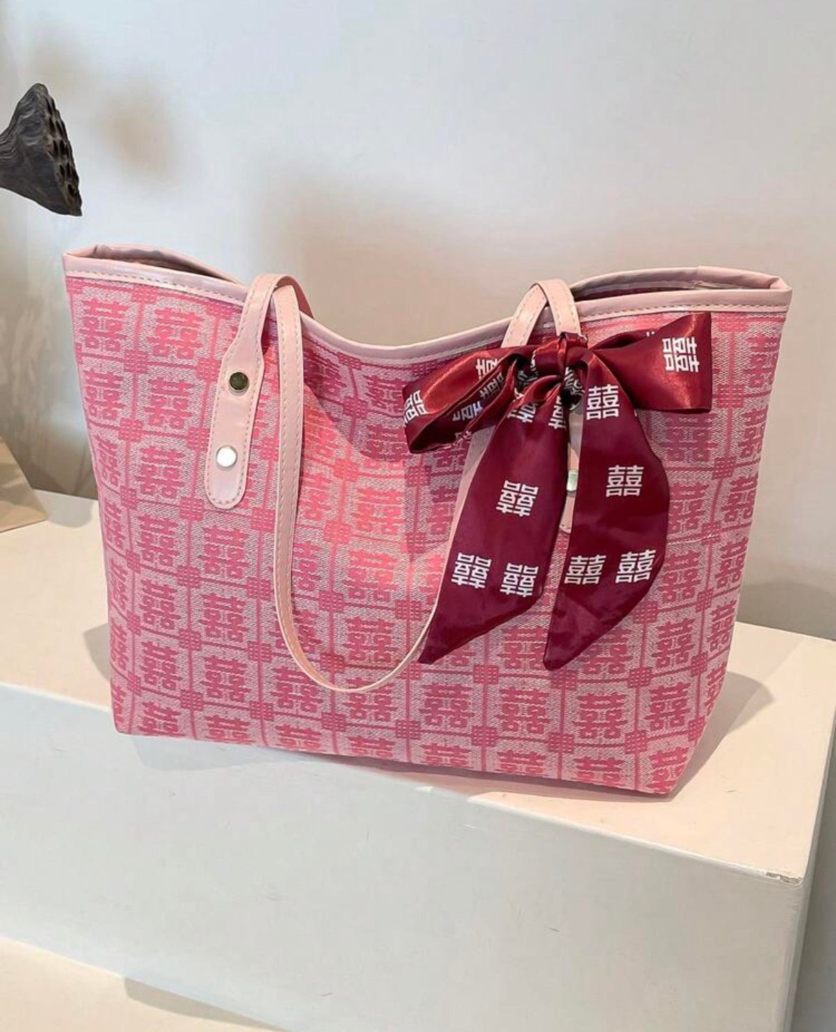 Pink tote bag