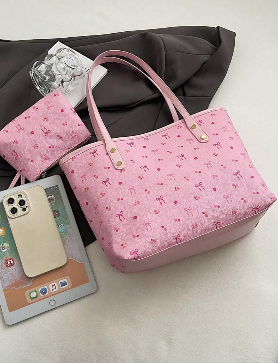 Pink two piece tote 🎀