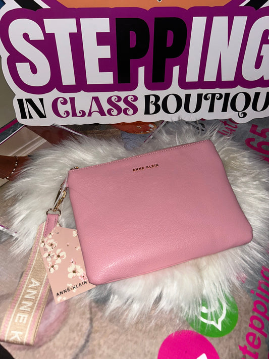 Ann Klein wristlet