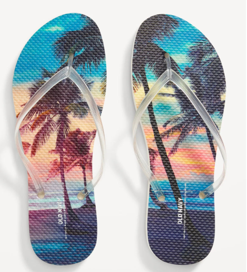 Old navy palm tree