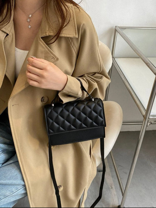 Mini quilted pattern bag